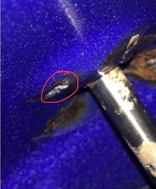 А вот и причина течи бака у купленного с рук тэна. Листаем