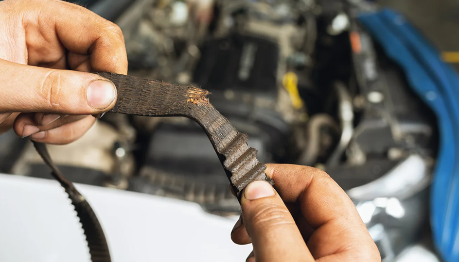 В Ладе Гранте ремень ГРМ никогда не меняю строго по пробегу. Важно другое