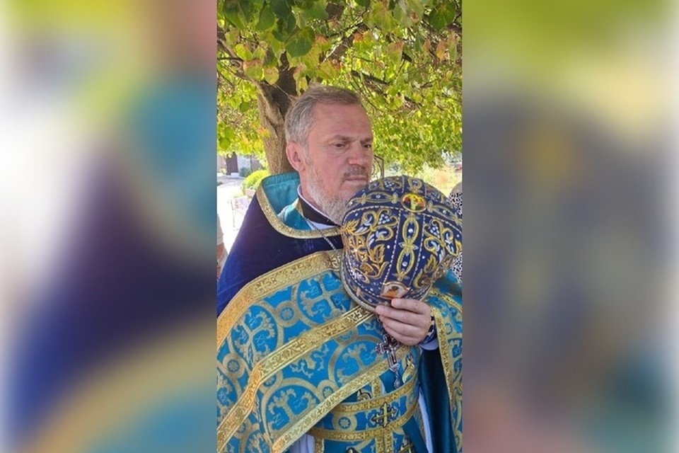    Отец Сергий Кляхин погиб при обстреле ВСУ, до конца держа в руках пастырский крест. Фото: Бердянская епархия РПЦ