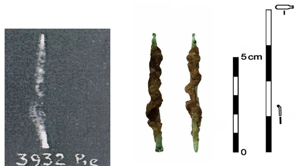 Оригинальная фотография артефакта, опубликованная в 1927 году Гаем Брунтоном (слева), и сам артефактИсточник: Мартин Одлер