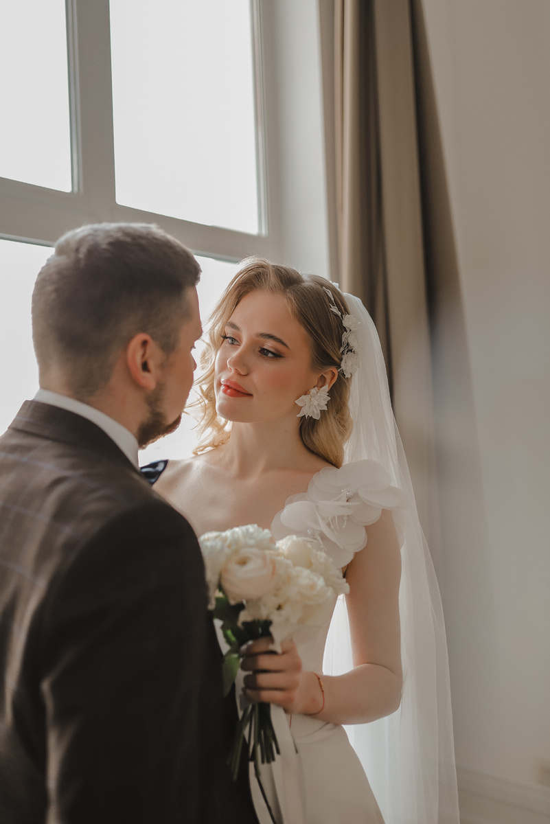 Полный образ жениха в Перми за 25990 руб. (костюм тройка + рубашка + аксессуар)