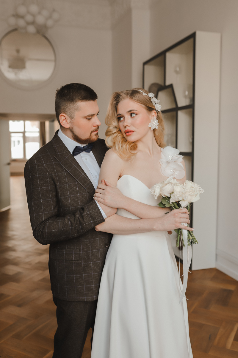 Полный образ жениха в Перми за 25990 руб. (костюм тройка + рубашка + аксессуар)