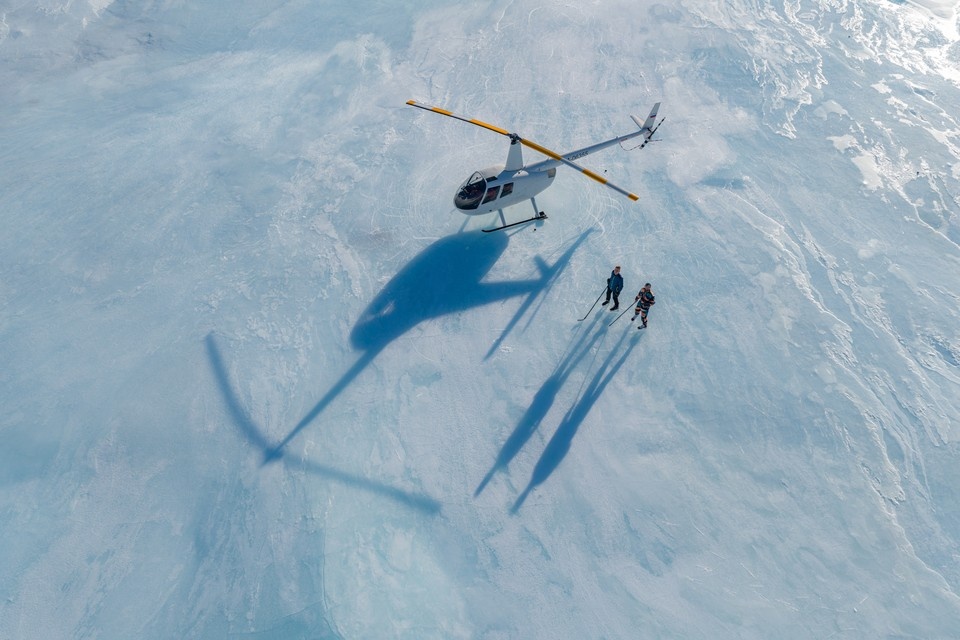    До озер добрались на вертолете из личного архива героя(ев) публикации