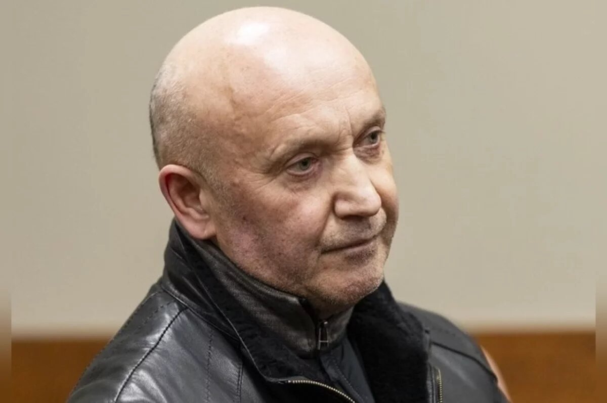    Суд отправил под домашний арест начальника отдела ЖКХ и транспорта камбина РТ Фаиля Салихова.