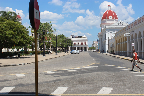 Сьенфуэгос.