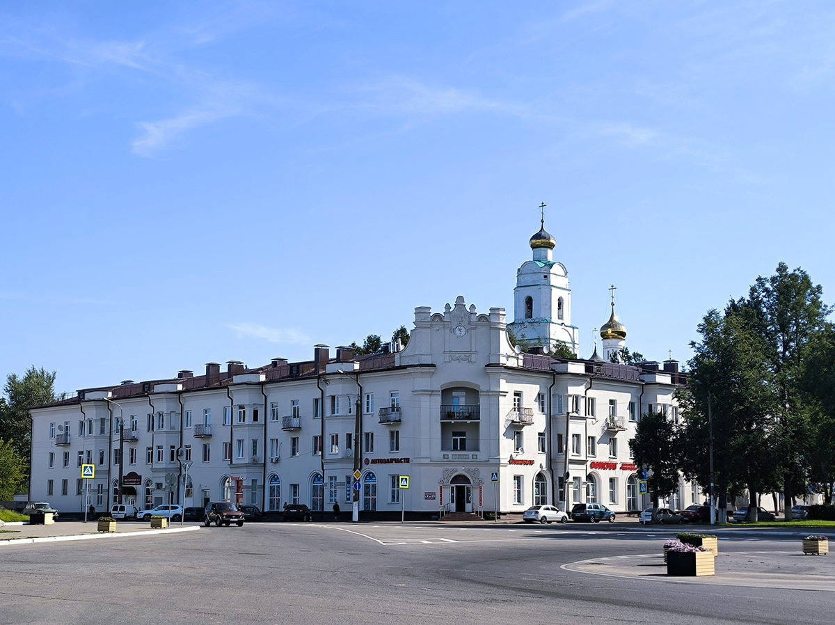 Вязьма. Советская площадь