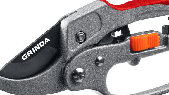 Бюджетный соперник - Grinda 8-40233 за 650 рублей. 