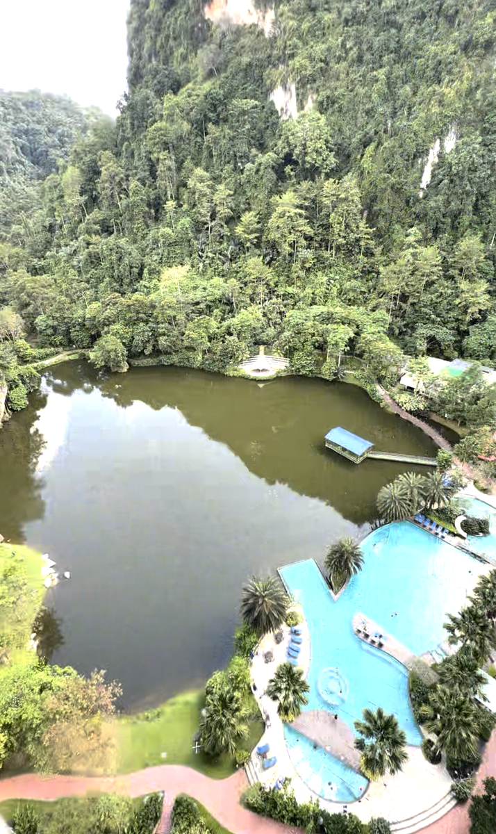 Вид с балкона