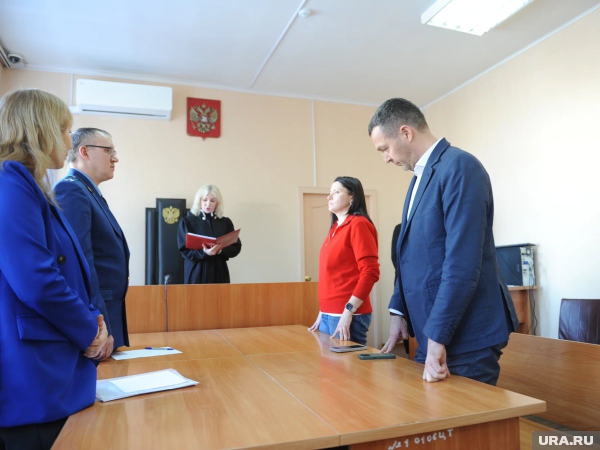     Суд отправил Атаманченко на полтора года в колонию-поселение