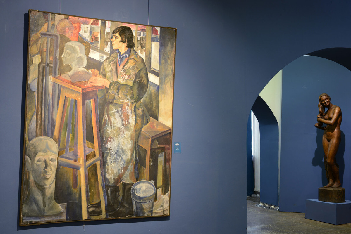 Картины "Скульпторы" Инны Широковой, на выставке "Художники Широковы. Династия" 