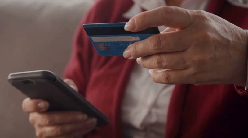 «Подарок от банка» обошелся гостье Сочи в 63 тысячи рублей