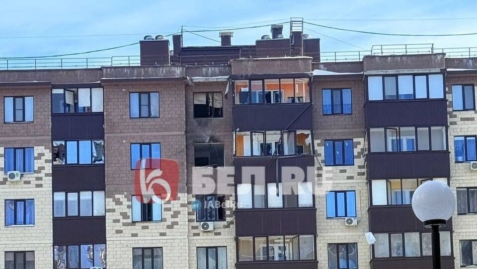    Один из дронов ударил по многоэтажке в Дубовом   bel.ru