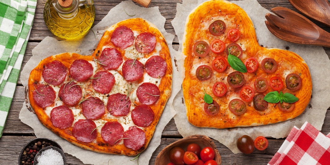 Любовь приходит и уходит, а кушать хочется всегда: Что готовят на 14 февраля в разных уголках планеты