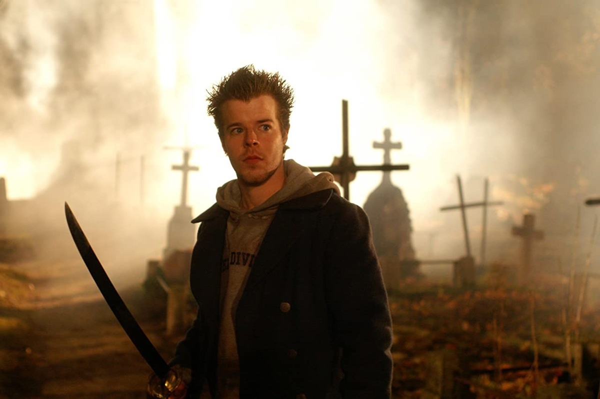 Кадр из фильма "Горец 5: Источник" (2007)