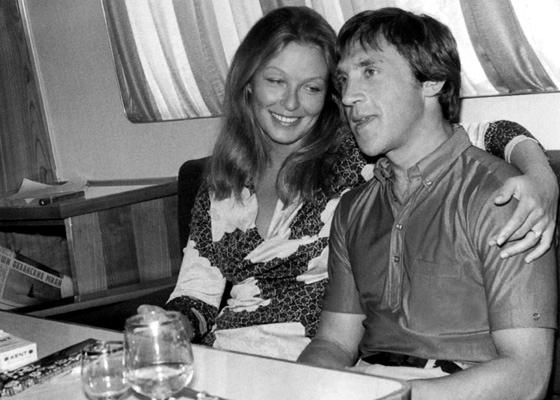 Владимир Высоцкий и Марина Влади
Источник: https://vysotskiy-lit.ru/foto/picture/24/vysockij-w2-7711.htm
