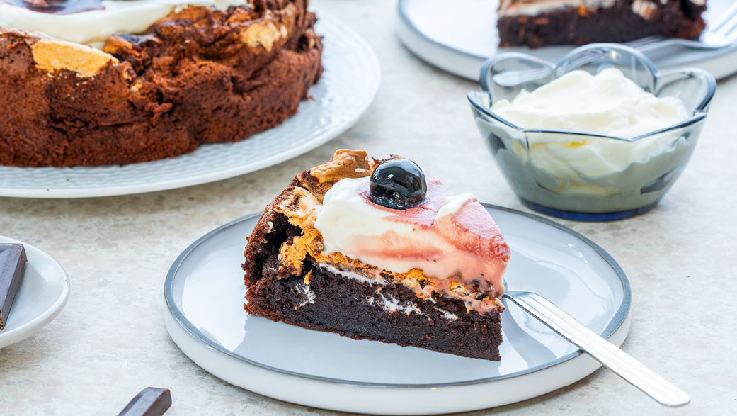 Рецепт невероятного шоколадного кекса «Облачко» от Gorenje
