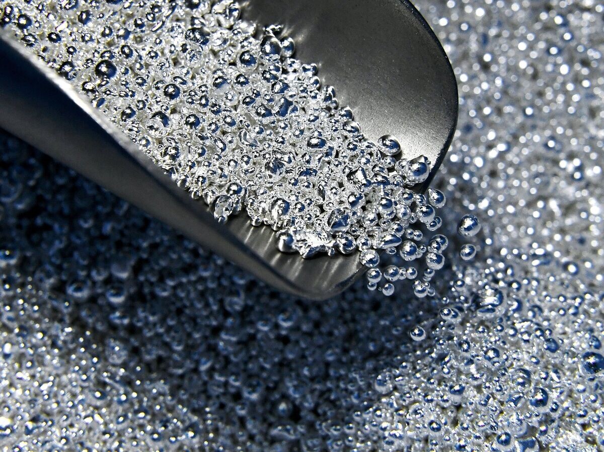    Драгоценные металлы, произведенные на предприятии "Красцветмет"© РИА Новости . Илья Наймушин