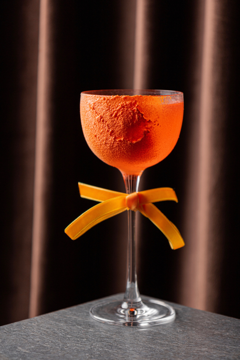 Neon-Tangerine #FA4616