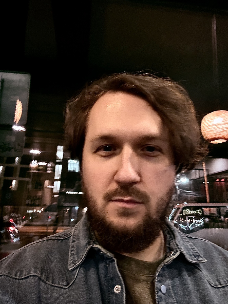 За фотографии отвечает жена. Но здесь я решил проявить самостоятельность. Пожалуй, больше не буду :))