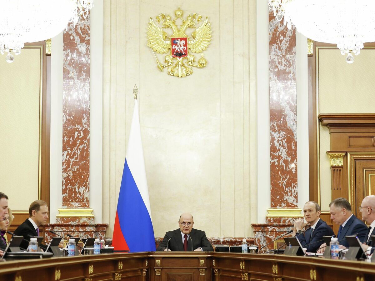    Председатель правительства РФ Михаил Мишустин проводит заседание кабинета министров РФ | © РИА Новости / Дмитрий Астахов