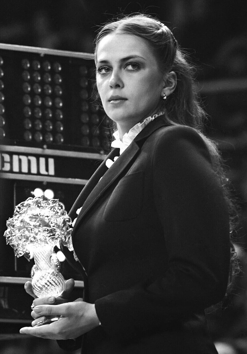 ПЕРВАЯ ЖЕНА.