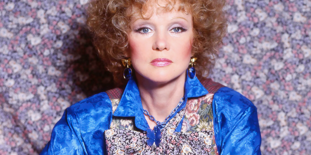 Отдельная ванная для собаки и гардероб мечты: Квартира Людмилы Гурченко, в которой она жила