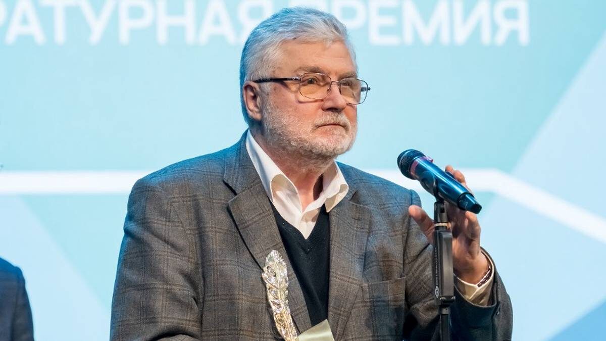    Писатель и драматург Юрий Поляков на вручении Национальной литературной премии «Слово» / Фото: Дмитрий Дубинский / Вечерняя Москва