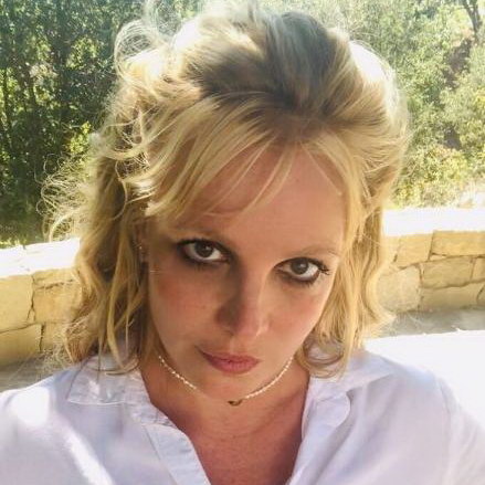     Бритни Спирс продала права на свои песни