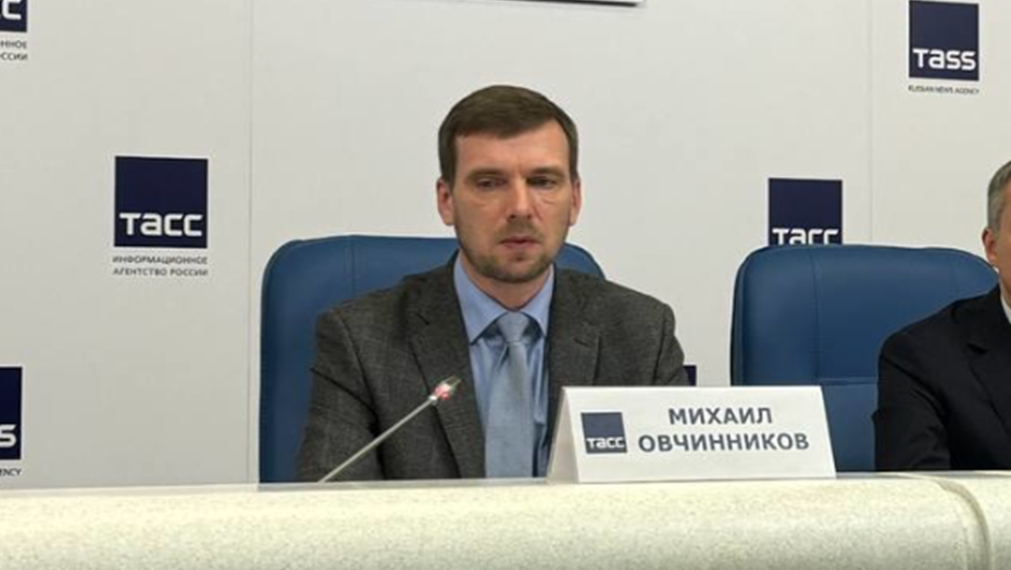    Михаил Овчинников на пресс-конференции Автор фото: Дирекция транспортного строительства