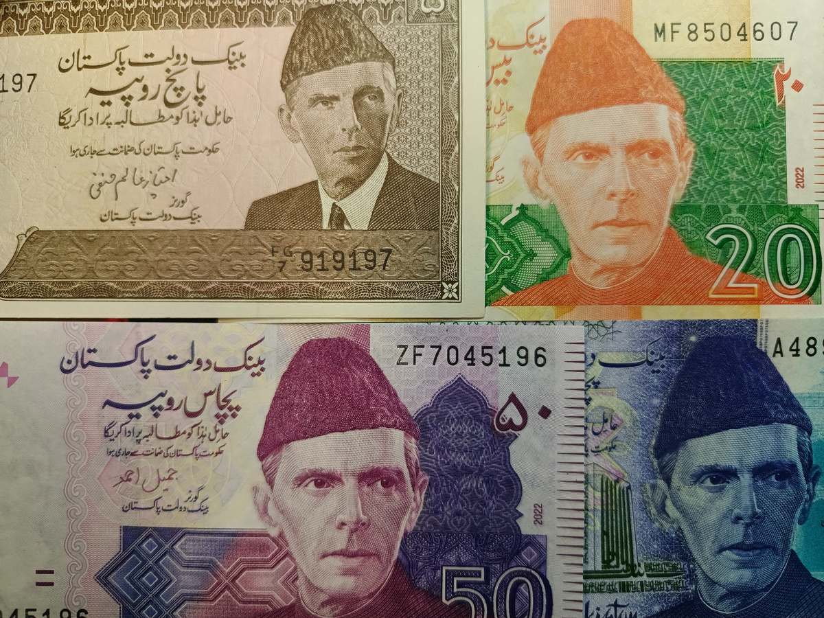 Один взгляд...