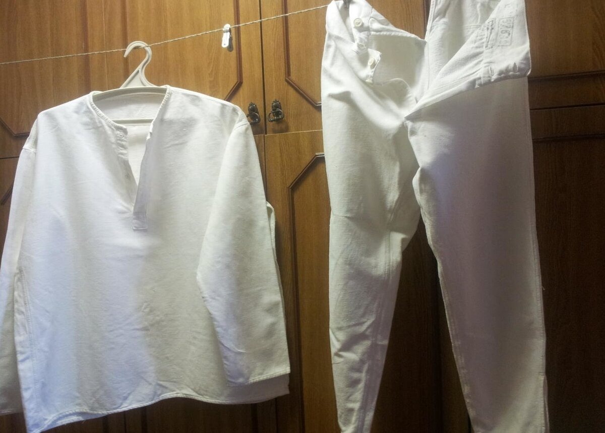 летнее белье.