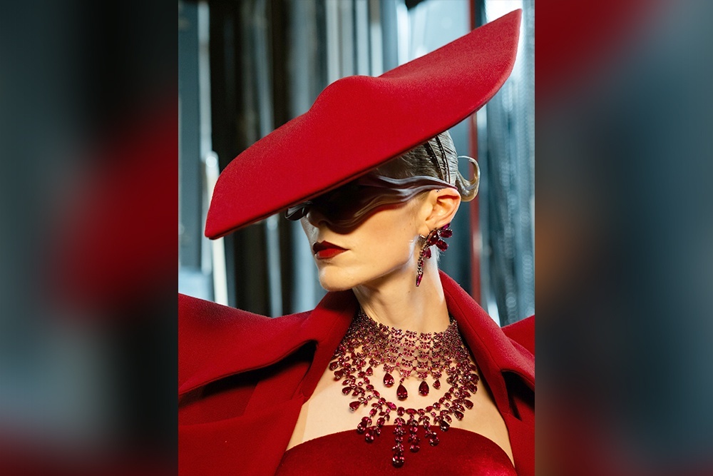    Ретро вернулось. Голливуд 30-х и 70-е - все смешалось в одном образе от кутюр. / Getty Images