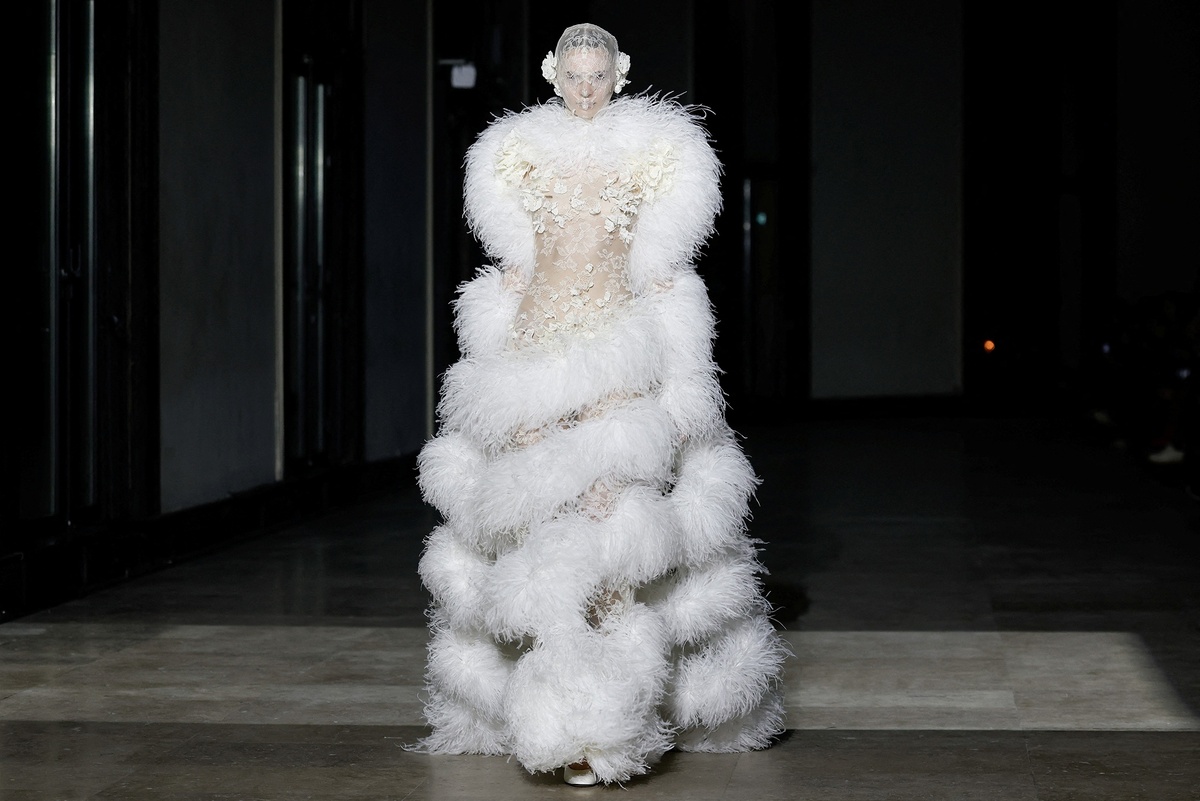    Показ швейцарского дизайнера Кевина Жерманье./REUTERS/Benoit Tessier