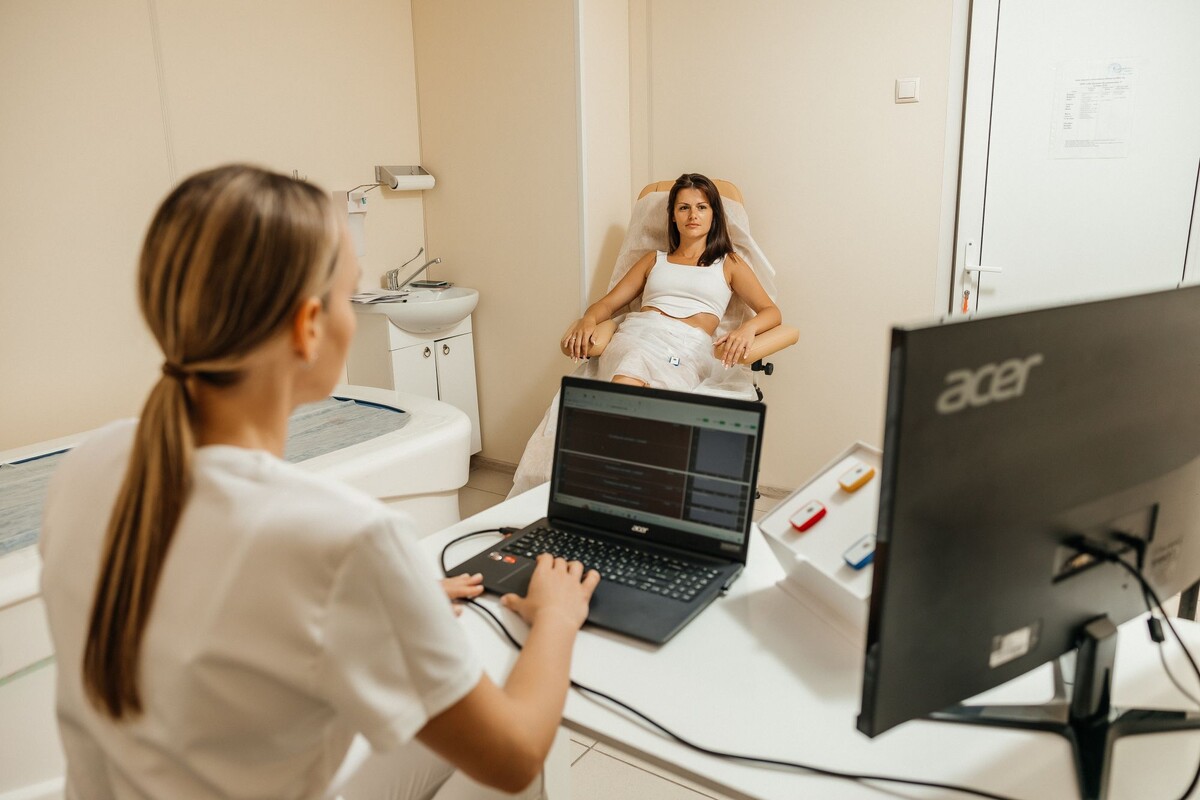 Занятие с БОС (тренировка мышц тазового дна)