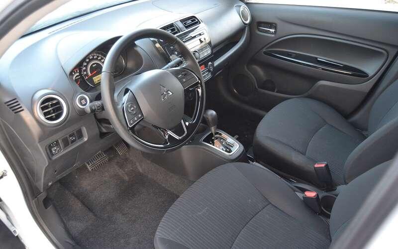 Mitsubishi Attrage📷
