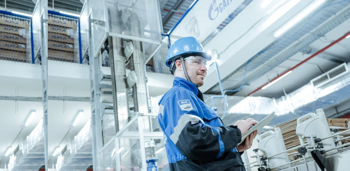 Новый антифриз дополнил ассортимент моторных и трансмиссионных масел компании, предназначенных специально для автомобилей нового поколения из Поднебесной. Источник фото: gazpromneft-oil.ru.