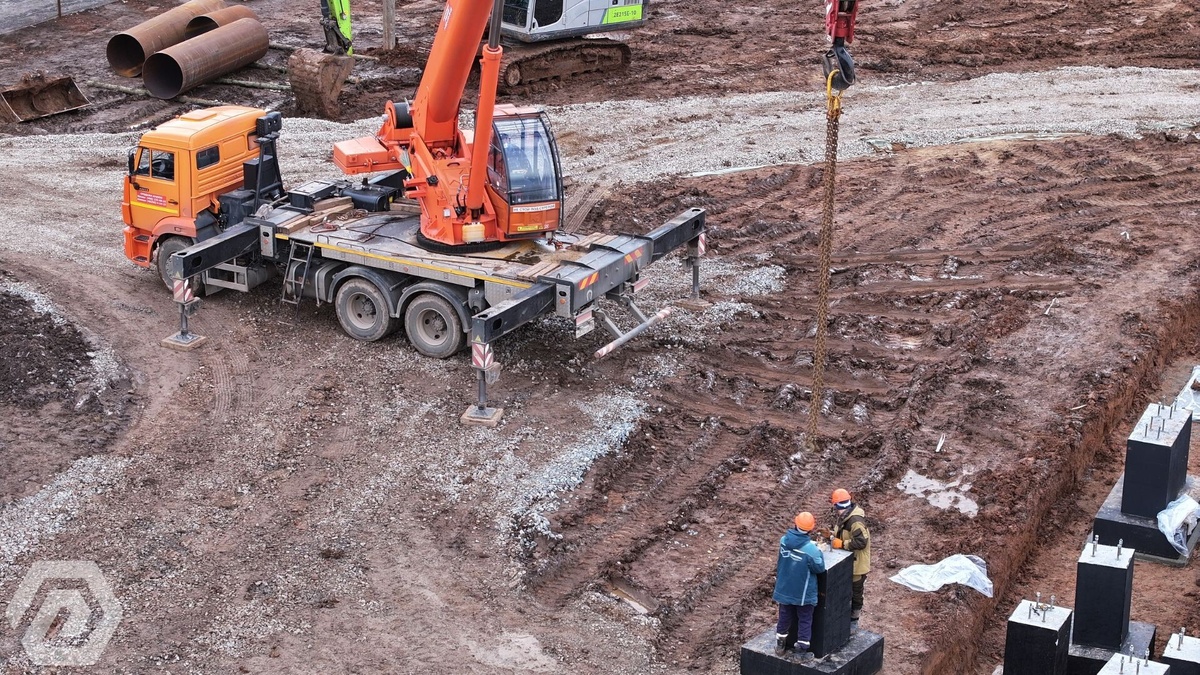 Строительство временных дорог на лагунах в республике Татарстан.