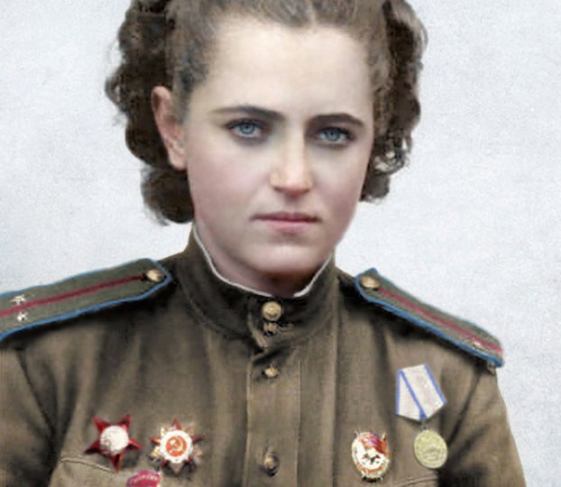 «Девушка, которая боялась темноты, но стала ночным кошмаром.  Евгения Жигуленко»