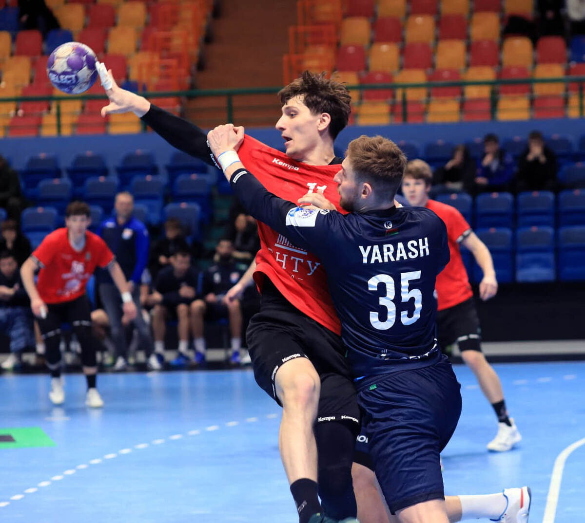    "На 60 минут сил хватает". Владислав Бабрович в игре против БГК