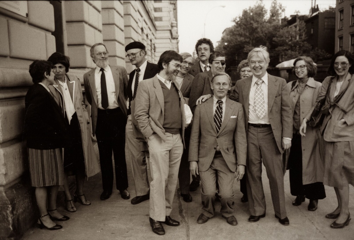 Ужин постмодернистов. 1983. Фотограф — Джилл Кременц