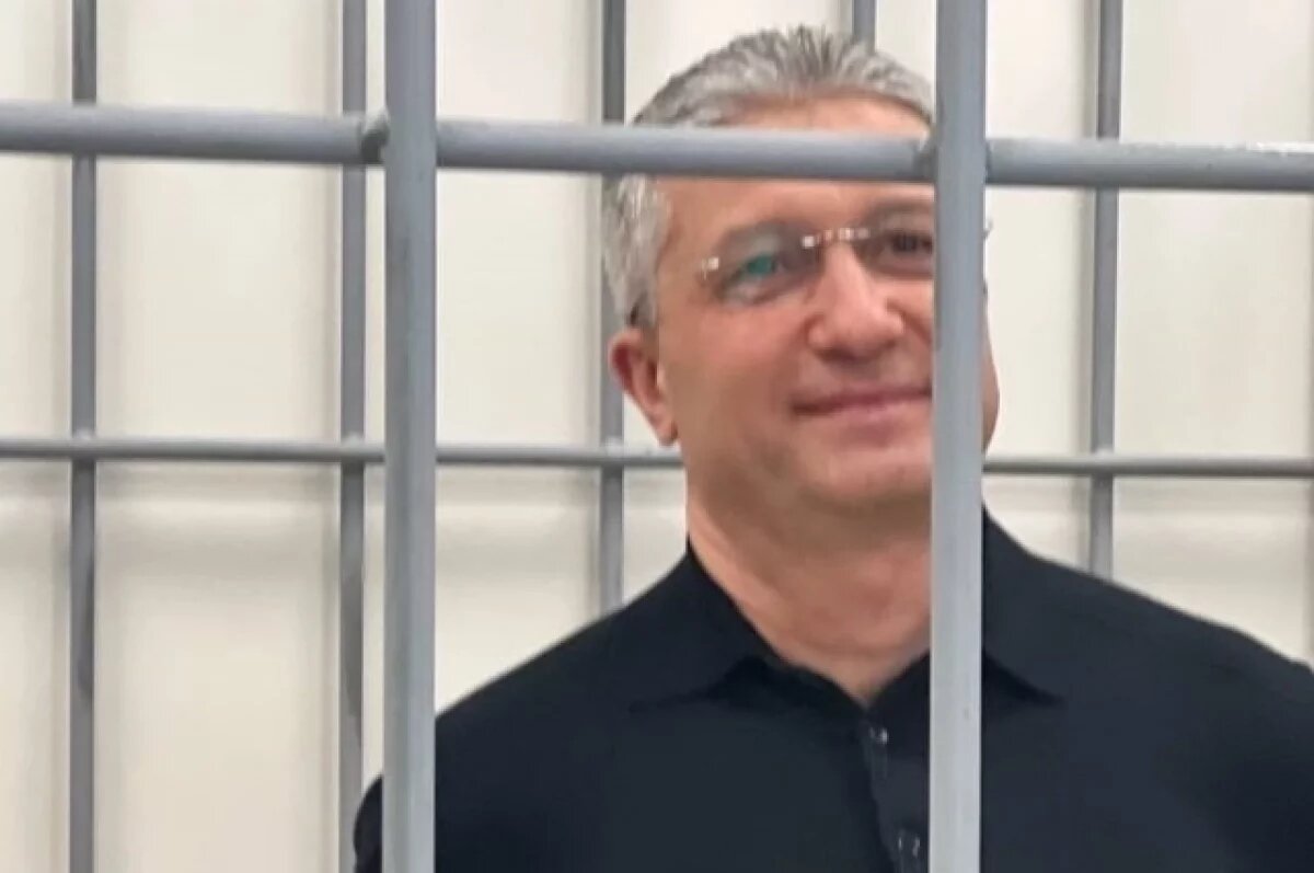    Мосгорсуд вернул Тимуру Иванову дом и участок в деревне Раздоры