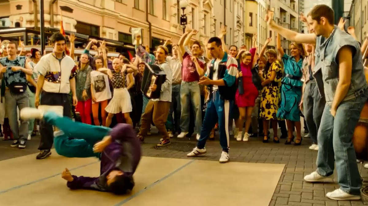 Преображенный Арбат 1991 года, куда попадает Егор