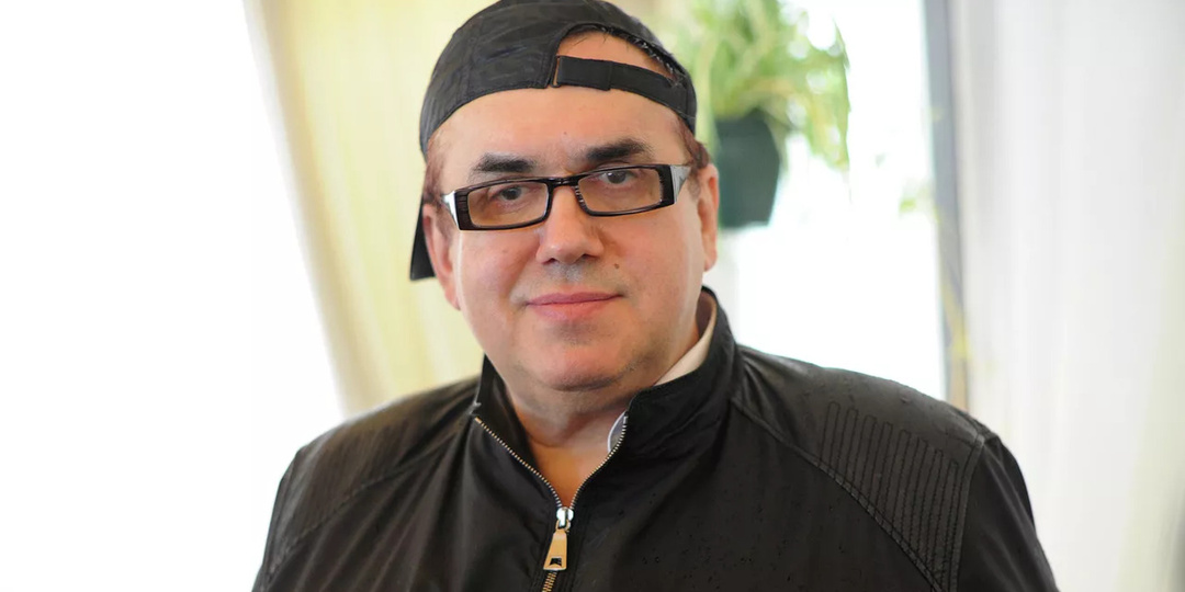 Садальский объяснил уход Богомолова из МХАТ