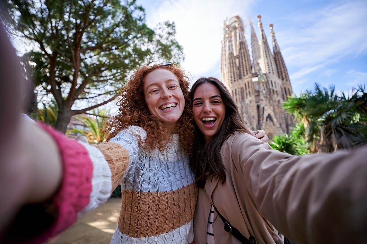 Бывалые кочевники утверждают, что номадить легче с кем-то, чем в одиночку. Так адаптация проще. Источник: Gigi Delgado / Shutterstock / FOTODOM📷
