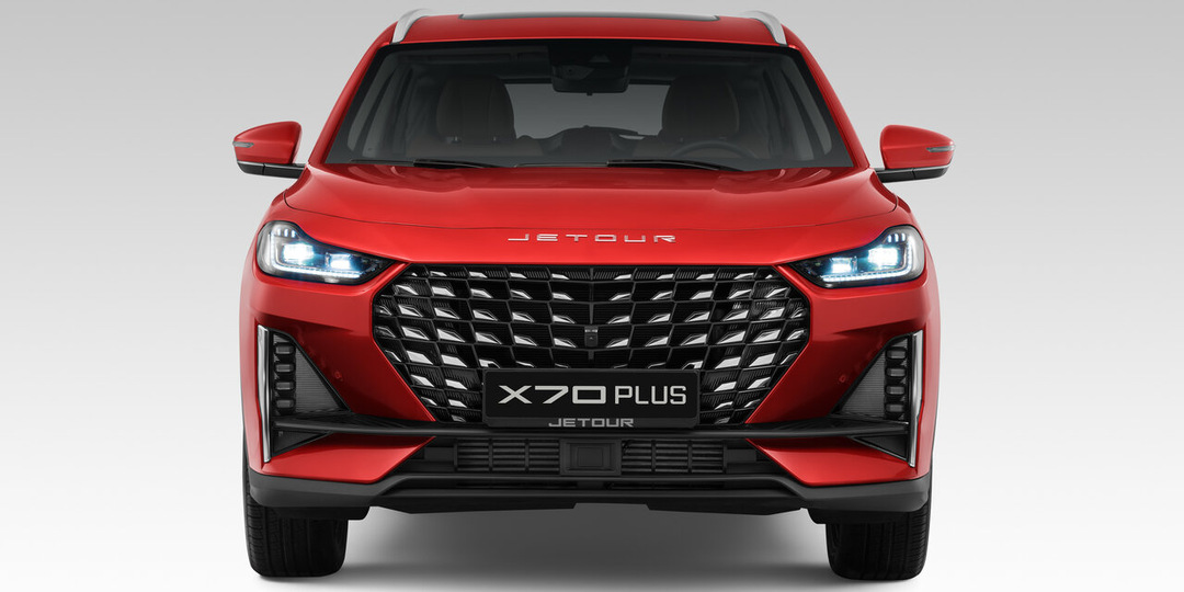 JETOUR X70 PLUS: Семейный «бизнес-джет» или просто красивая обертка от конфеты? 🍬✈️