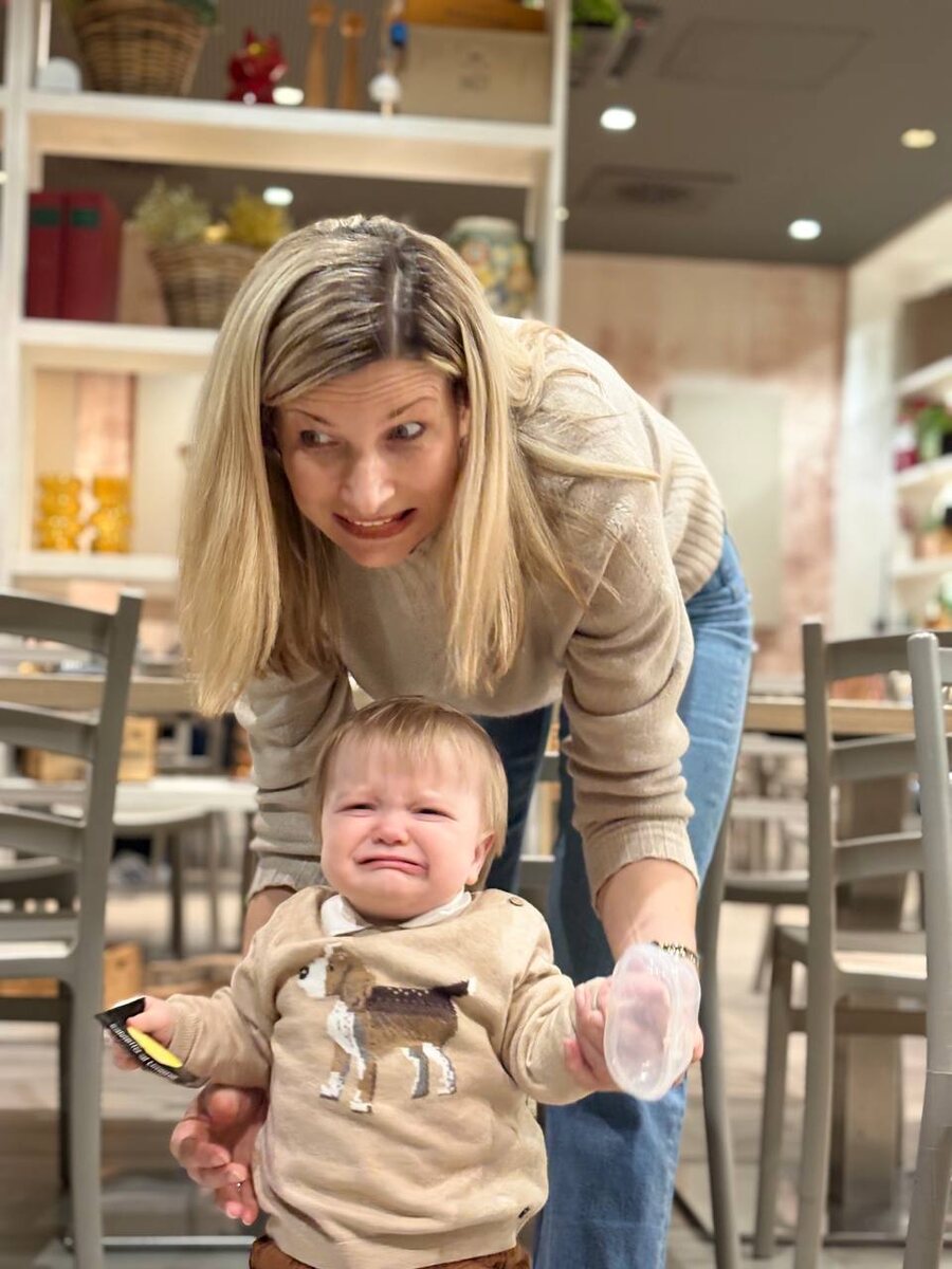 Это мы с Николой при мысли о яслях в шесть месяцев 