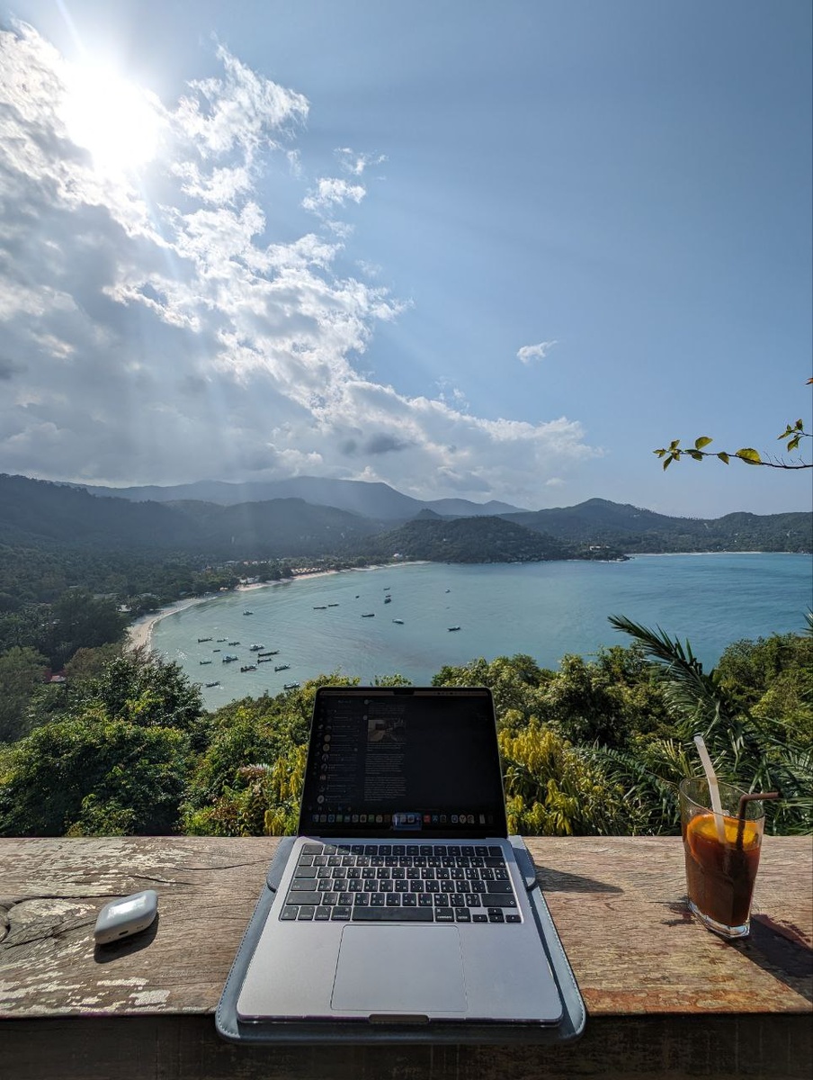 Чудесный остров Ко-Панган, 2c-bar