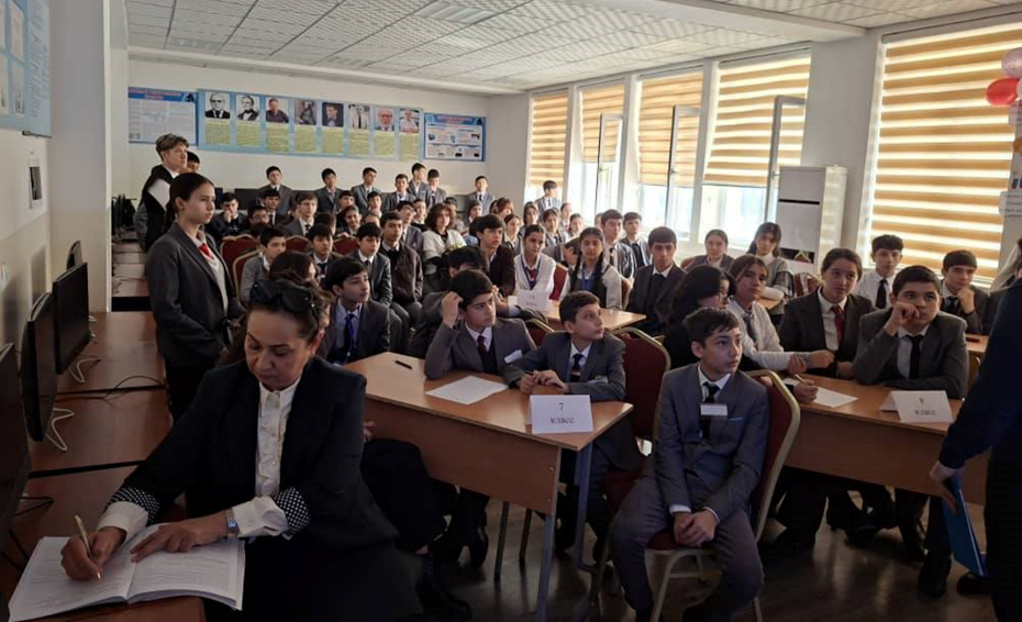 ФОТО: Лицей № 1 для одаренных учащихся города Душанбе» имени Ниёз Сафар