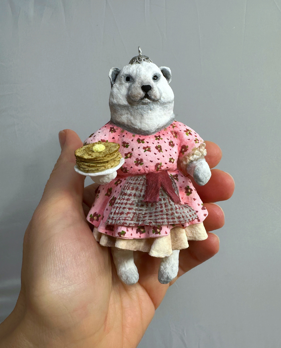 Медведица с блинами