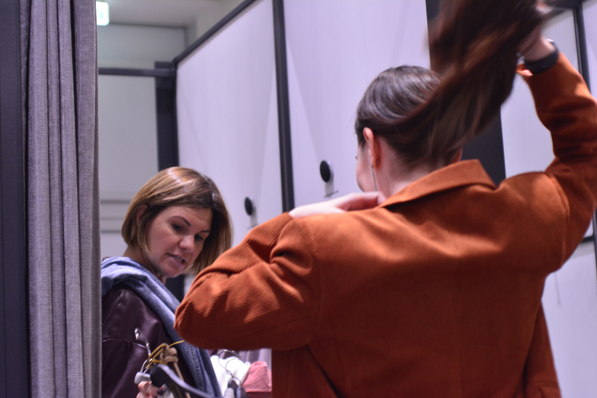 Шоппинг с клиенткой.